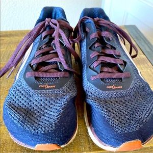 Altra Torin Plush Women’s Running Shoes